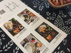 -蜗牛小馆醉乡民谣云南菜(惠新西里店)