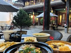 -喜洲翰林餐厅(董家百年老宅店)