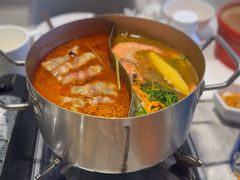 -金马门国际美食百汇(珞喻路店)