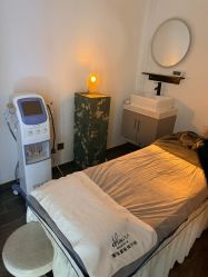 -黎蓓露·徒手骨雕蛋白抗衰·调肤管理