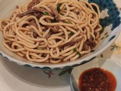 鸭肉捞面-沙龙酒家