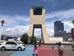 -霍尔果斯国门景区