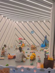 -奈尔宝·儿童乐园·亲子餐厅(华采天地店)