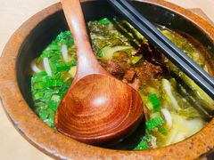 花溪牛肉粉-山石榴·贵州菜(丰盛里店)