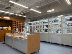 -无奔眼镜·蔡司·依视路授权店(马家堡店)