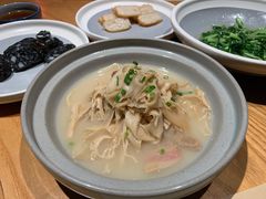 家烧笋衣-荣小馆(杭州大厦店)