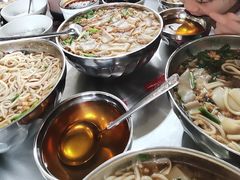 -正宗杨记普洱酸醋米线(总店)