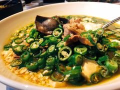 石锅豆花肥牛-柴门头啖汤·经典川菜·慢火汤品(锦城万达店)