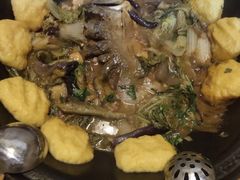 砂锅炖鱼-山妹子铁锅炖