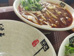 -任记七中刀削面(总店)