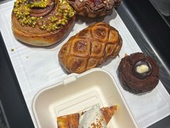 -BUTTERFUL&CREAMOROUS 黄油与面包(三里屯太古里店)