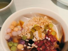 -江城小馆陕南妈妈菜·全球旅行餐厅(钟楼店)