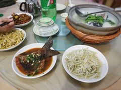 -天乐农家鱼头王(天目湖店)
