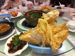-渝君重庆火锅(嘉宾路店)