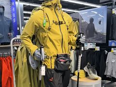 -迪卡侬(大英山店)