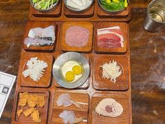 -银米·云南传统过桥米线(双廊黑金冠店)