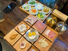 -银米·云南传统过桥米线(双廊黑金冠店)