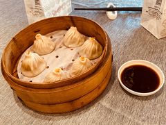 蟹粉小笼包-绿波廊(豫园店)