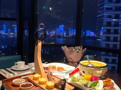 -江上荟·创意中国菜(绿地缤纷城店)