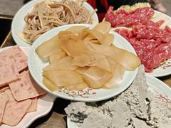 -肖肖酸萝卜鱼火锅(总店)