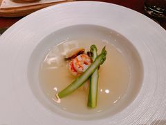 -恰餐厅及酒吧 CHAR Bar & Grill (北京丽都皇冠假日店)