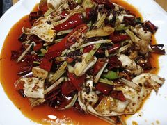 -大众跷脚牛肉馆·非遗传承单位(峨眉山店)