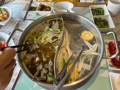 -花田煮鲜牛肉火锅(钟楼众汇店)