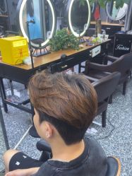 -藤野造型专业烫染接发