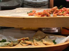 -四海一家自助餐(益田假日广场店)