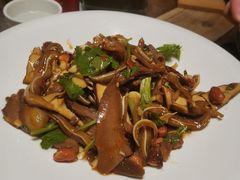 -费大厨辣椒炒肉(万家丽一店)