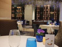 -AZUR聚(香格里拉饭店)
