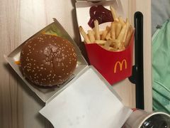 -麦当劳(安定门外大街店)