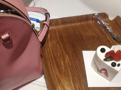 -巴黎贝甜(大宁国际商业广场店)