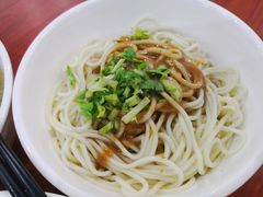 -阿波潮汕牛肉火锅·汤粉面(拱北店)