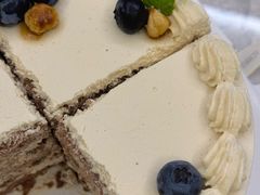 焦糖海盐榛子蛋糕-Toris(LuOne凯德晶萃广场店)