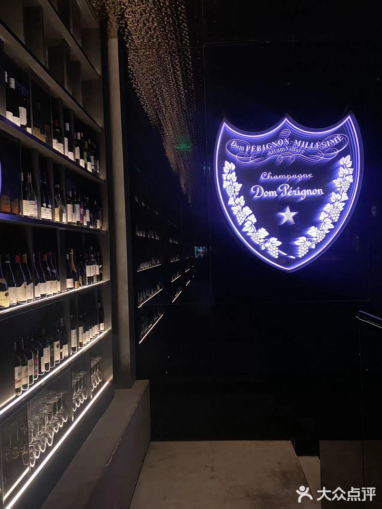 在杭州闹市这样寸土寸金的地方