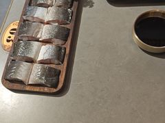 金牌鳗鱼半条-围炉肉舍•炭烤活鳗•丹东海鲜烤肉(步行街店)