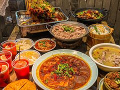 -肖四女乐山跷脚牛肉(滨江天街店)