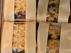 杏仁黄油包-王府半岛酒店·半岛精品店