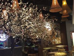 店内布置-蜜桃餐厅·伴山(绿宝广场店)