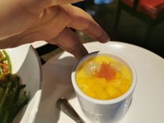 杨枝甘露-汤城小厨•粤菜•靓汤(苏州街店)