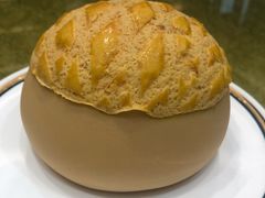 酥皮菠萝包-喜宴又一村·粤菜·茶点·海鲜(壹方天地店)