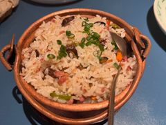 -一坐一忘云南菜(嘉里中心店)