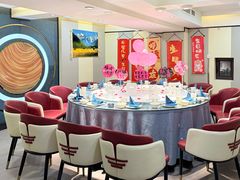 -巴特餐饮6加1音乐餐吧·新疆菜