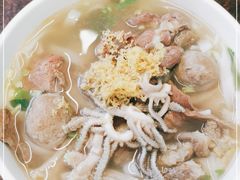 -潮镇老尾牛杂(环城西路店)