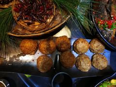 -昆虫窝子·特色云南菜(拓东路总店)