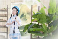 -九月鹰飞汉服摄影工作室