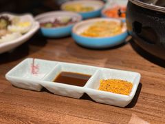 -明洞阿姨·韩式酱蟹烤肉·创意料理(三元桥店)