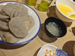 炸灌肠-左邻右舍褡裢火烧(石榴园店)