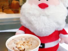 圣诞甜点拿铁-星巴克臻选(广州沙面店)